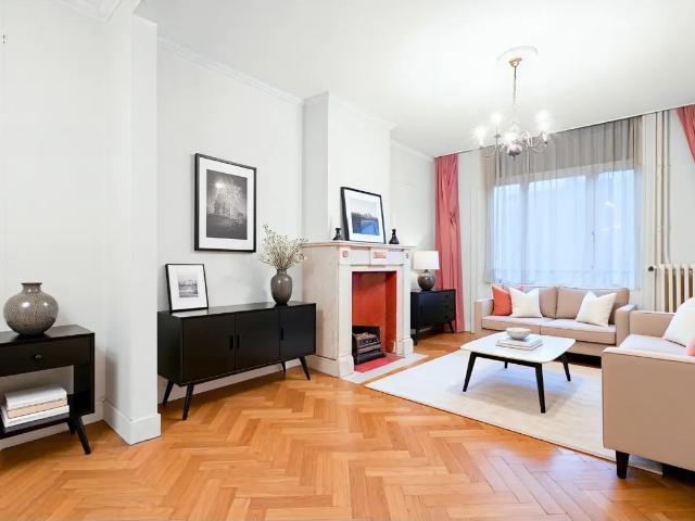 Maison vente à Brussel, Bruxelles