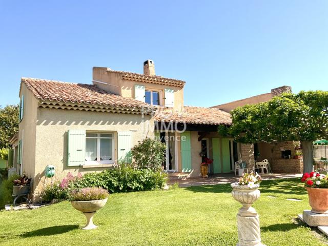 Maison vente à Aix-en-Provence, Provence-Alpes-Côte d'Azur