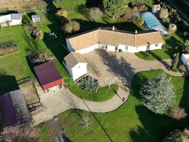 Maison vente à Châtellerault, Thuré