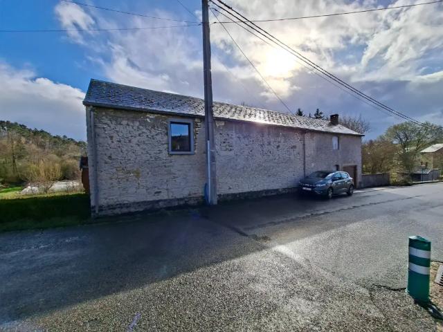 Maison vente à Mettet, Wallonie