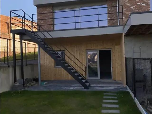 Maison vente à Gingelom, Limburg