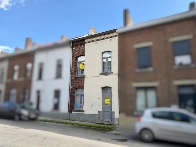 Maison vente à Goutroux, Charleroi