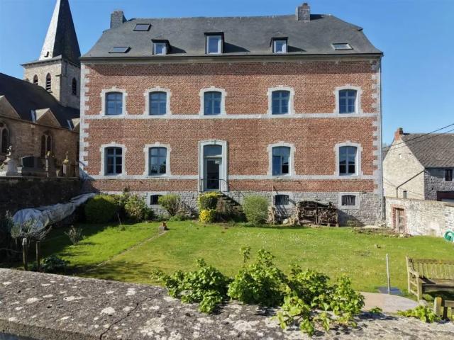 Maison vente à Mettet, Wallonie