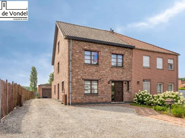 Maison vente à Haaltert, Oost-Vlaanderen