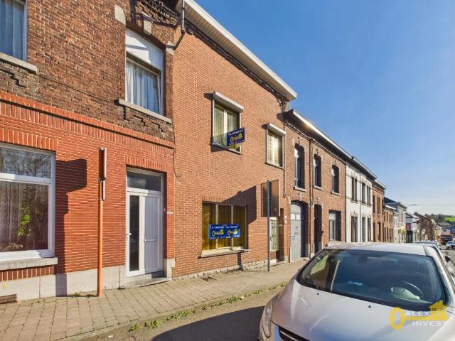 Maison vente à La Louvière, Wallonie