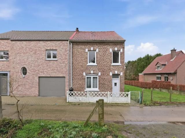 Maison vente à Heers, Limburg
