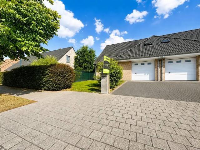 Maison vente à Mouscron, Wallonie