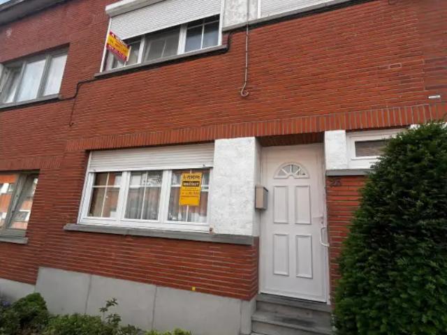 Maison vente à La Louvière, Wallonie