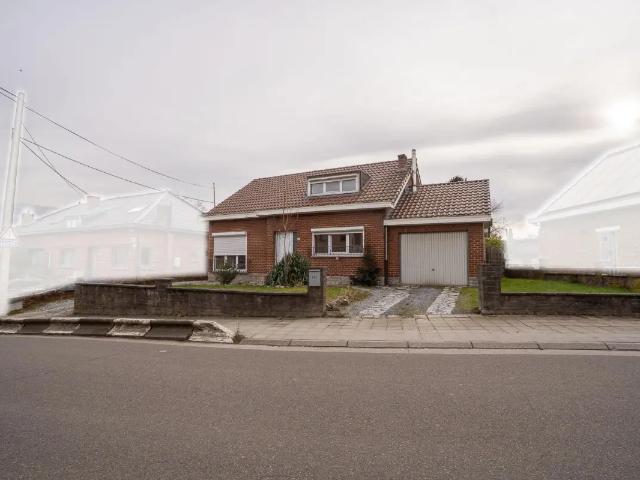 Maison vente à La Louvière, Wallonie
