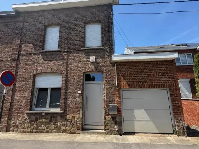 Maison vente à La Louvière, Wallonie
