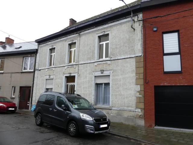 Maison vente à La Louvière, Wallonie