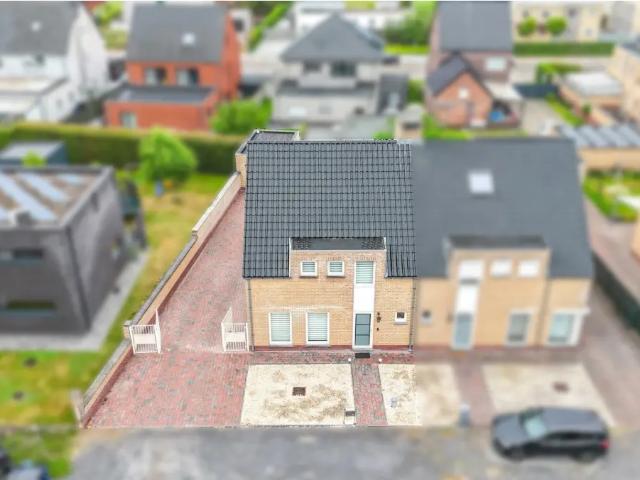 Maison vente à Beringen, Limburg