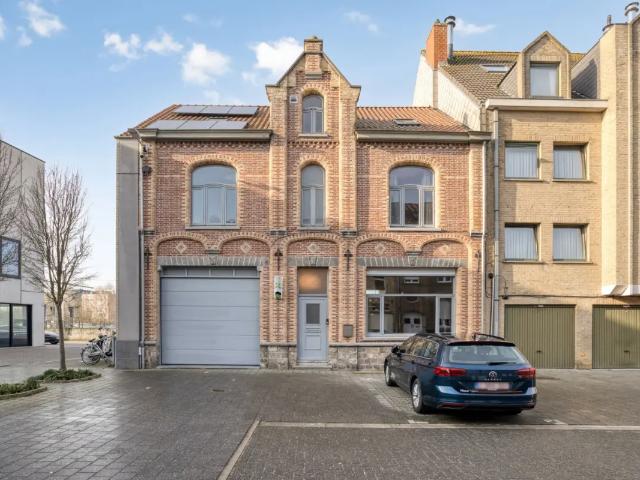 Maison vente à Ieper, West-Vlaanderen