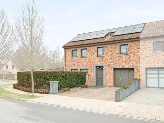 Maison vente à Ieper, West-Vlaanderen