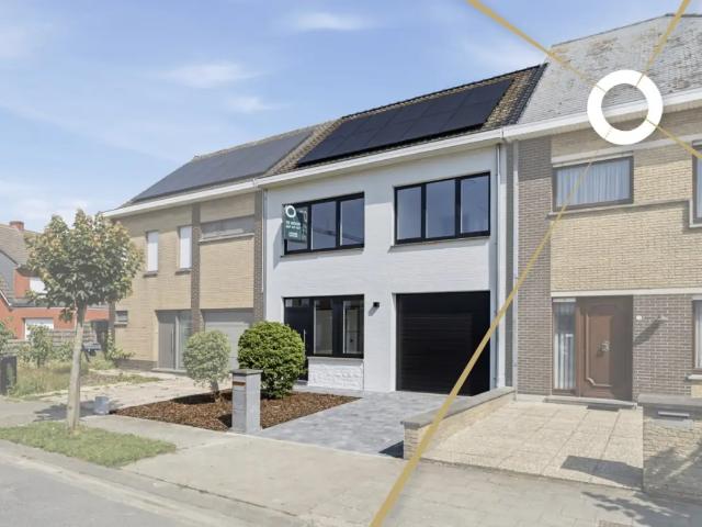 Maison vente à Ieper, West-Vlaanderen