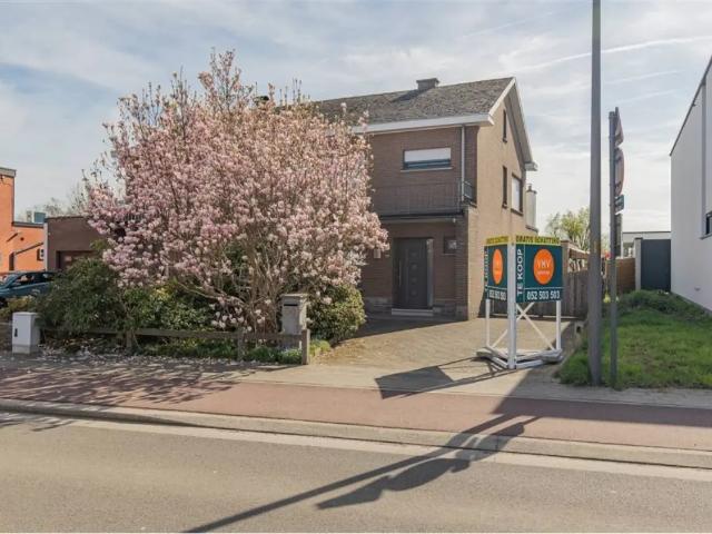 Maison vente à Kapelle-op-den-bos, Brabant