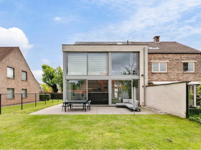 Maison vente à Kapelle-op-den-bos, Brabant