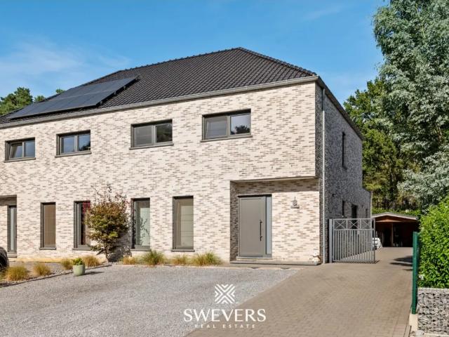 Maison vente à Beringen, Limburg