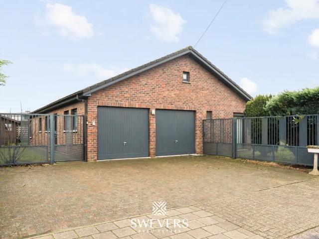 Maison vente à Beringen, Limburg