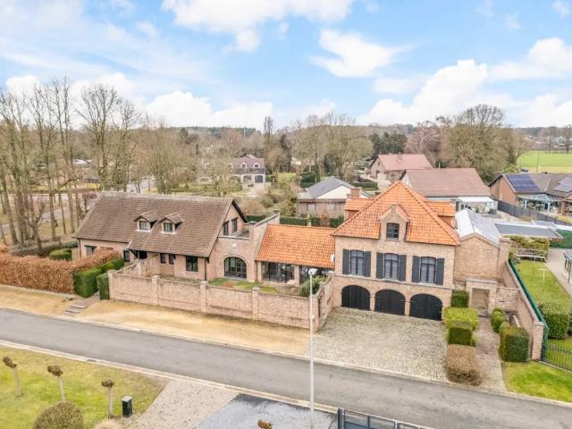 Maison vente à Beringen, Limburg