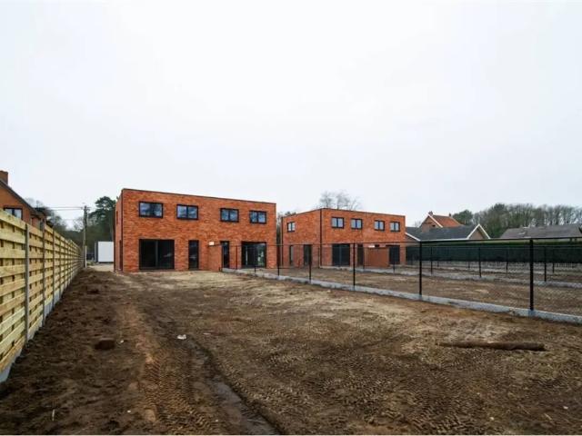 Maison vente à Beringen, Limburg