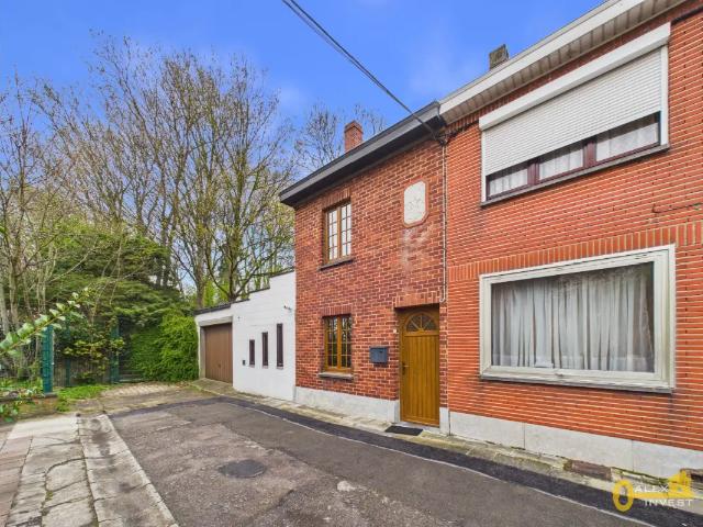 Maison vente à La Louvière, Wallonie