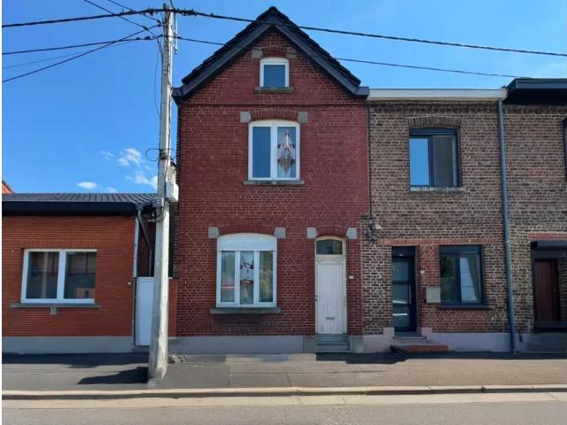 Maison vente à La Louvière, Wallonie