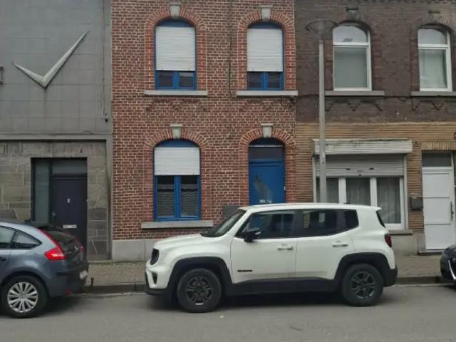 Maison vente à La Louvière, Wallonie