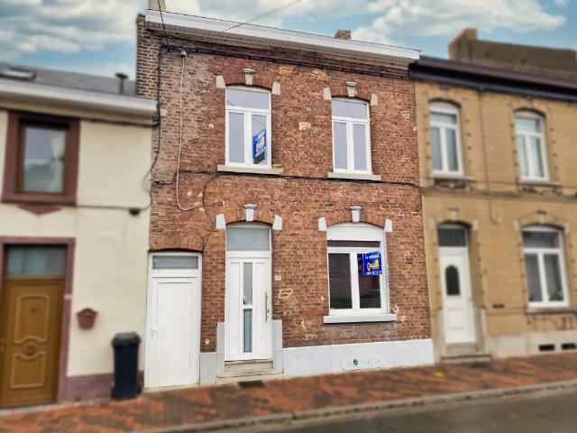 Maison vente à La Louvière, Wallonie