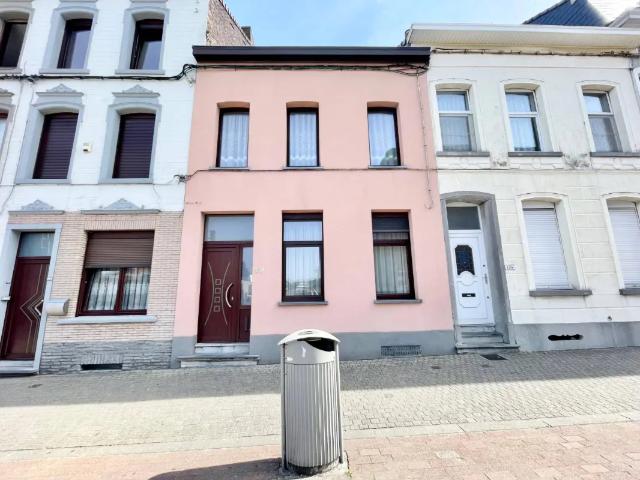 Maison vente à La Louvière, Wallonie