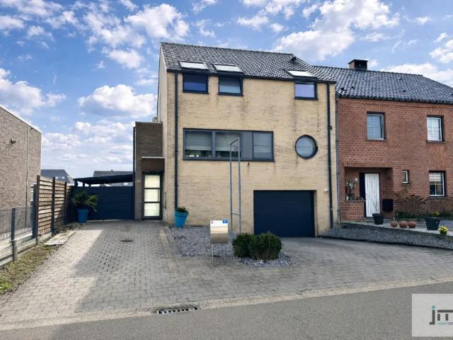 Maison vente à Lanaken, Limburg