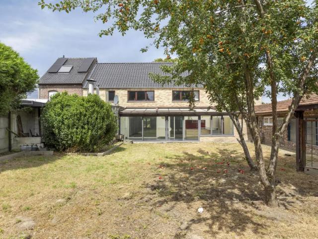 Maison vente à Sint-Kwintens-Lennik, Lennik