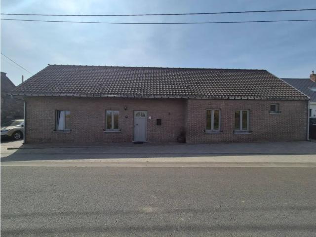 Maison vente à Leuze-en-hainaut, Wallonie