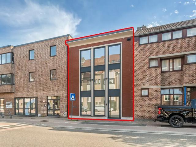 Maison vente à Maaseik, Limburg