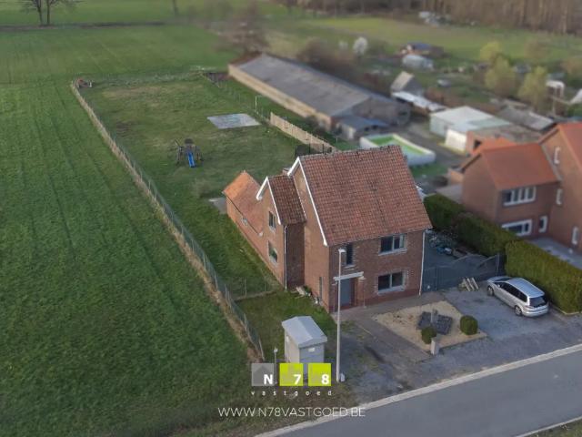 Maison vente à Maaseik, Limburg