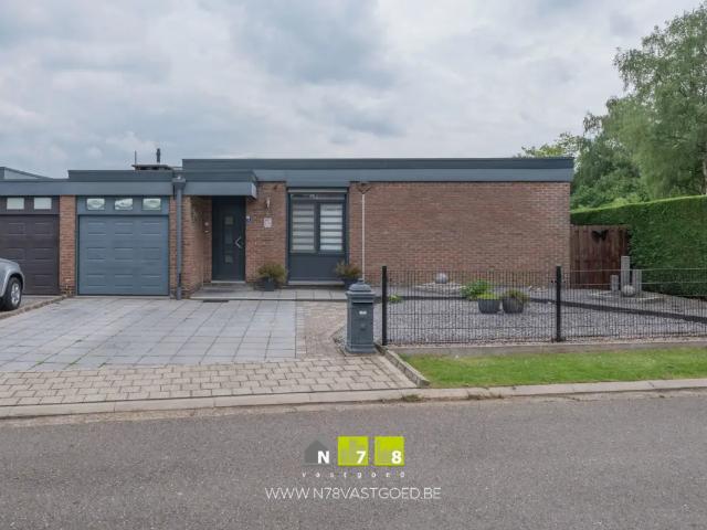Maison vente à Maasmechelen, Limburg