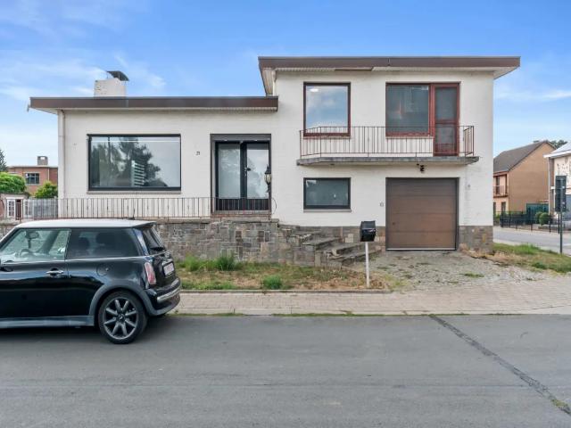 Maison vente à Maasmechelen, Limburg