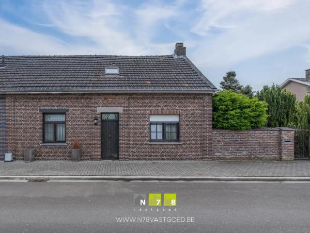 Maison vente à Maasmechelen, Limburg