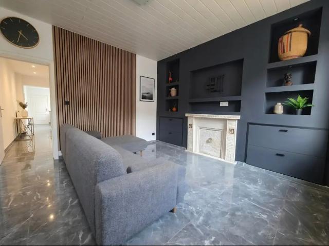 Maison vente à Tienne Saint-Nicolas, Manage
