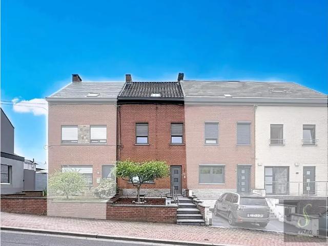 Maison vente à La Louvière, Wallonie