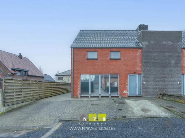 Maison vente à Meeuwen, Limburg