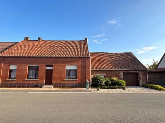 Maison vente à Aat, Wallonie