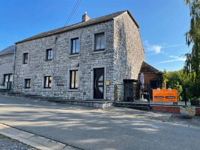 Maison vente à Mettet, Wallonie