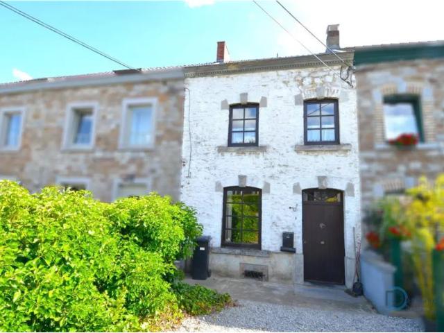 Maison vente à Mettet, Wallonie