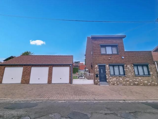 Maison vente à Charleroi, Wallonie