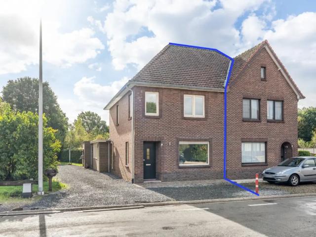 Maison vente à Neeroeteren, Maaseik