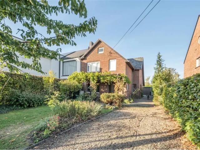 Maison vente à Maasmechelen, Limburg