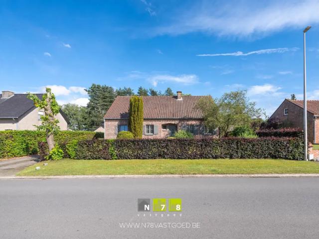Maison vente à Meeuwen, Limburg