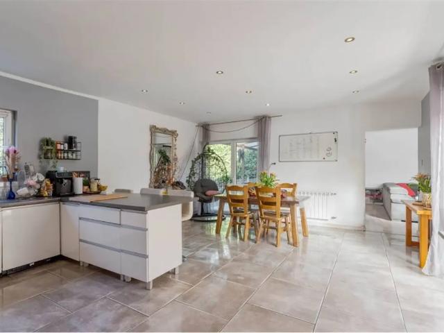 Maison vente à Overpelt, Limburg