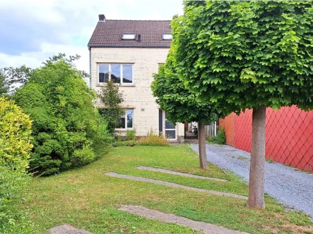 Maison vente à Riemst, Limburg
